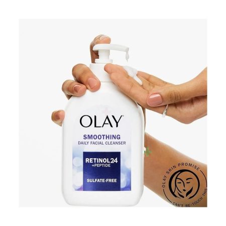 Olay Smoothing Daily Facial Cleanser with Retionol 24 + Peptide