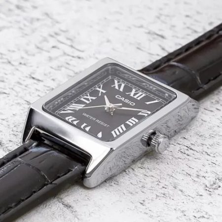 Casio LTP-V007L-1BUDF Ladies Leather Belt Watch
