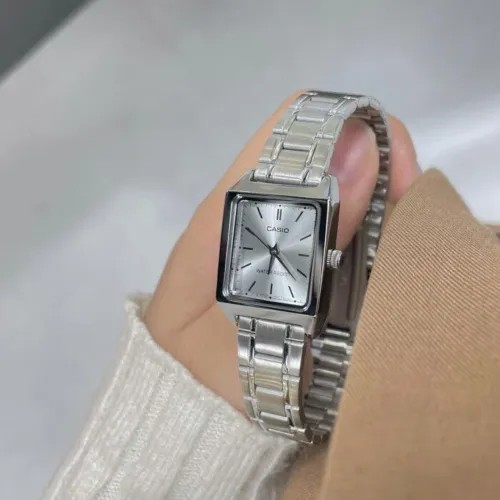 Casio LTP-V007D-7EUDF Ladies Chain Watch
