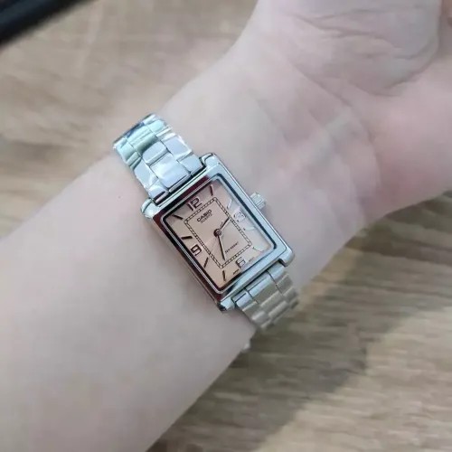 Casio LTP-1234DD-4ADF Ladies Watch
